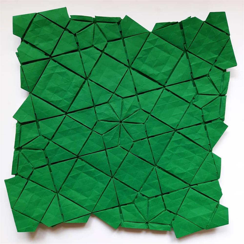 Eightfold islamic tiling